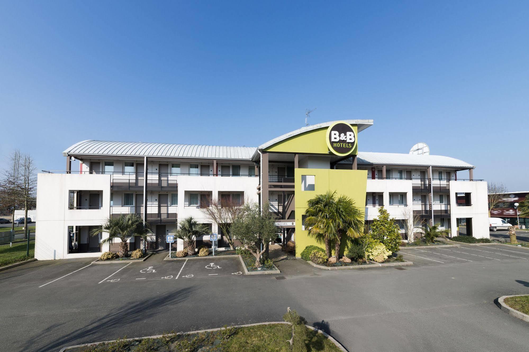 B&B Hotel Laval Change 外观 照片