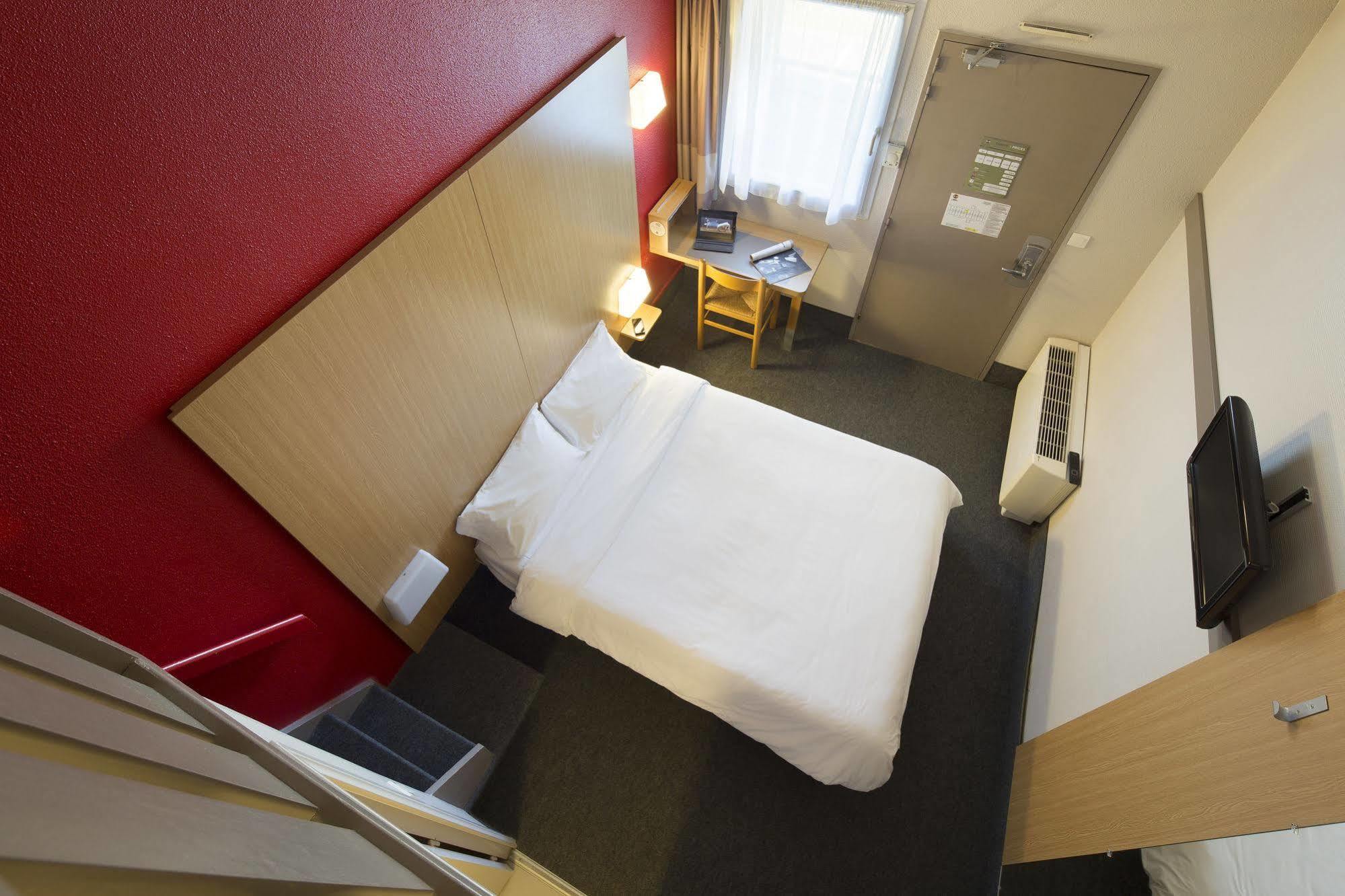 B&B Hotel Laval Change 外观 照片